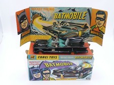 Corgi 267 1966 Batman Batmobile w/Batman & Robin Boxed * original vintage *