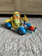 Disney 2010 Special Agent Oso Moonrover Action Figure Toy Moon buggy Shutterbug
