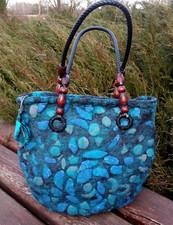 Unique womens turquoise black
