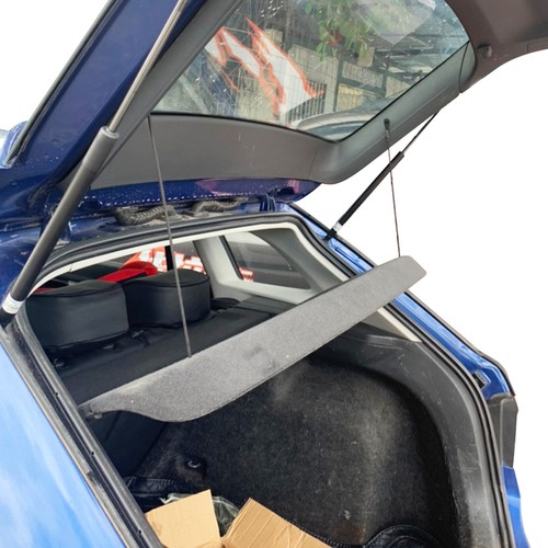Parcel shelf string strap - shelf,