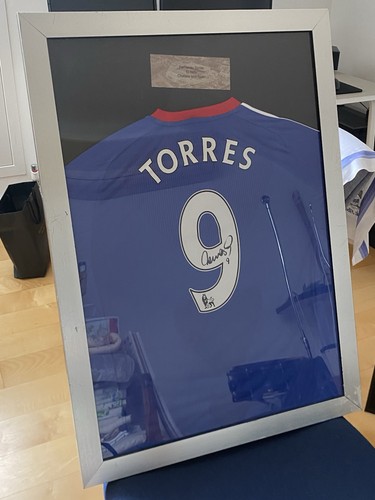Fernando torres signed chelsea - signed,