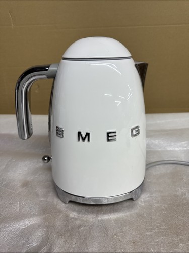 Smeg kettle white klf03whuk - white,