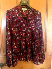 Hollister Burgundy Floral
