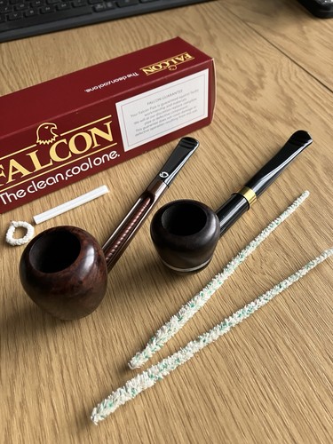 Pair falcon tobacco - of,