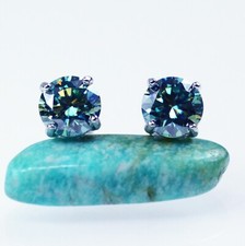 Total 2Carat Greenish Blue