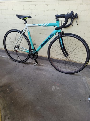Classic bianchi road bike 1885 - classic,