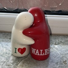 Salt & Pepper Pots Novelty I