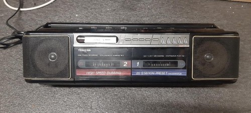 Old retro toshiba - old, radio