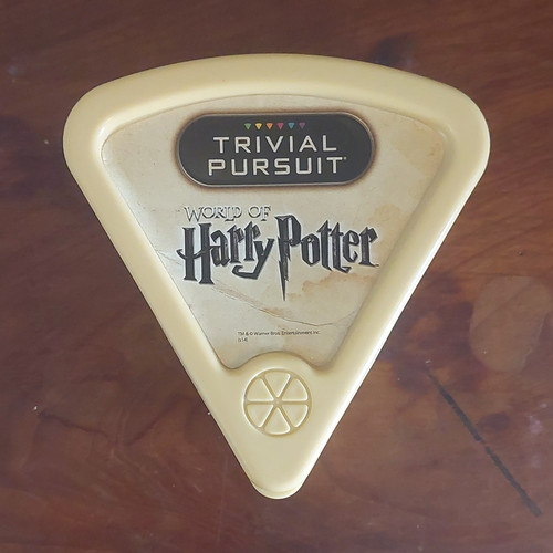 Trivial pursuit world - of, harry