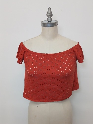 Zara trafaluc red eyelet off - red,