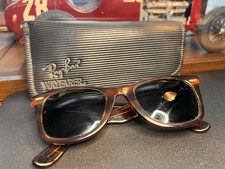 1980's VINTAGE B&L RAY-BAN