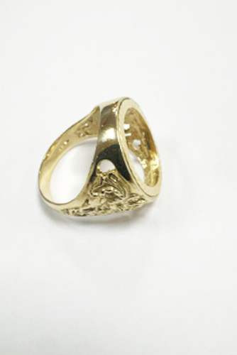 9ct gold half sovereign ring - 9ct,