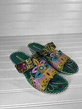 SOCOFY Floral leather sandals