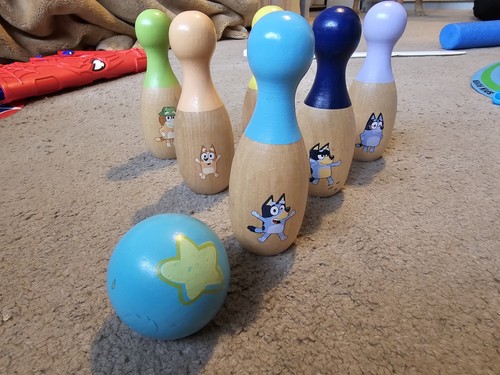 Bluey wooden skittles set - bluey,