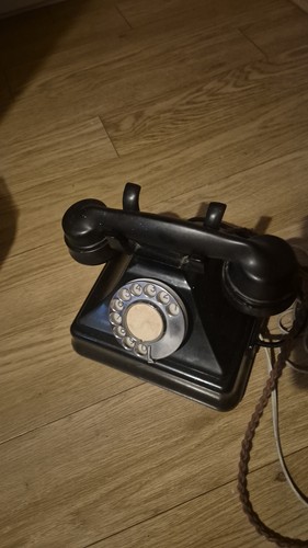 Old phone vintage black - phone,