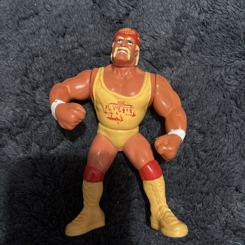 Hulk hogan hasbro - hasbro, figure.