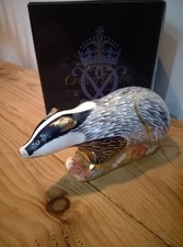 ROYAL CROWN DERBY PAPER WEIGHT