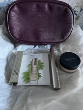 Bare Minerals Make Up Bag + 3