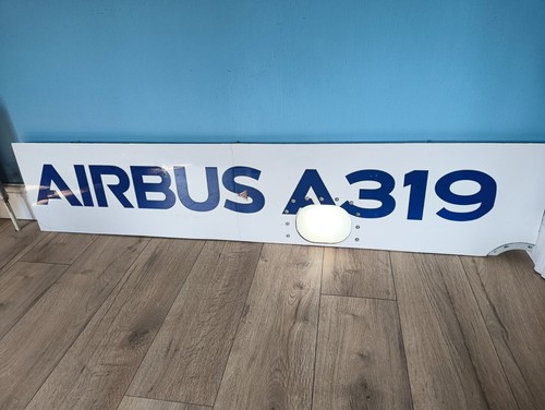 Long airbus a319 logo - airbus,