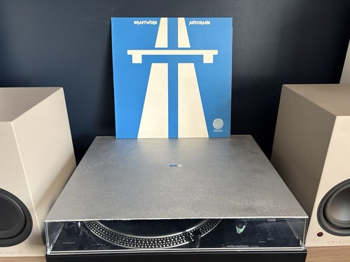 Kraftwerk autobahn 1975 - kraftwerk, uk