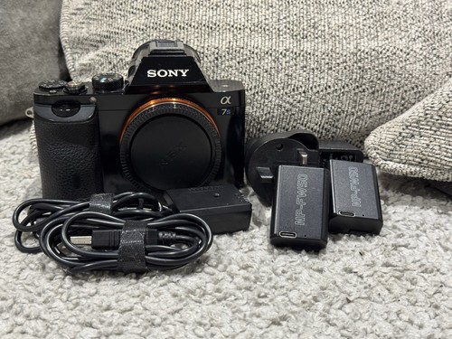 Sony alpha a7s 2mp digital - 12.2mp,