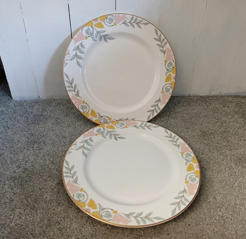 Gold rimmed floral - gold,