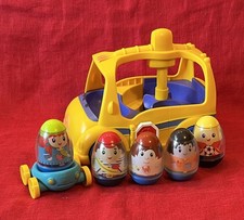 Playskool 2010 Weebles Wobble on The Bus Toy with 5X Figures. Good Condition