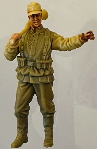 Gerrman resin figure - ss,