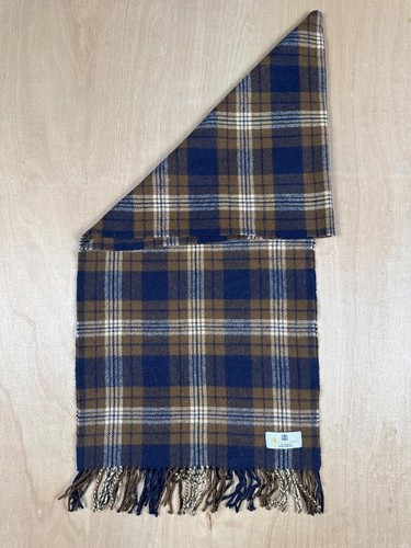 Aquascutum lambswool - 🧣,
