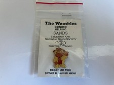 VINTAGE WOMBLE ORINOCO ENAMEL PIN BADGE ON ORIGINAL CARD