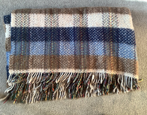 Heavy blue brown - heavy, cream