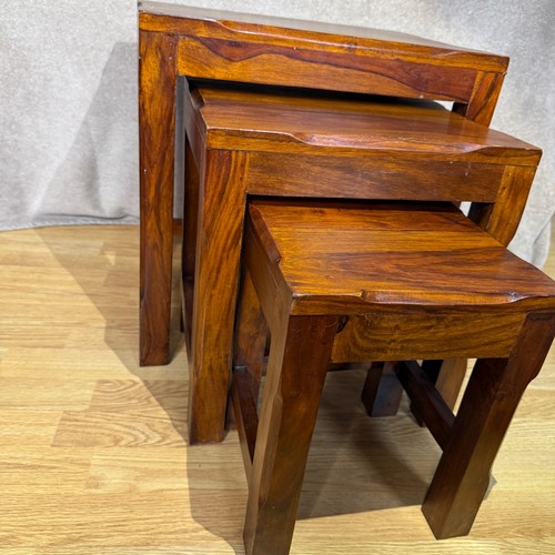 Solid sheesham wood - solid, nest