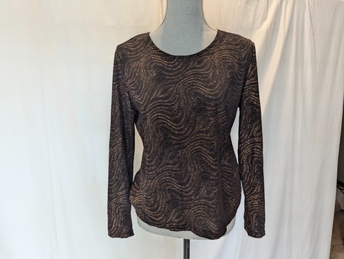 Chagall pull over top - , adorned