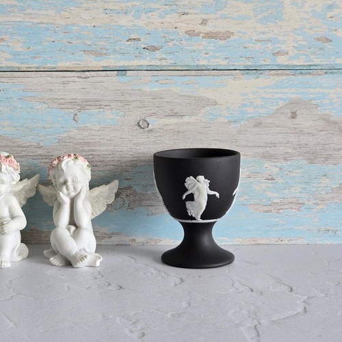 Wedgwood black egg cup - black,