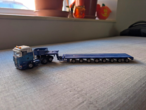 Corgi scania tractor unit - corgi,