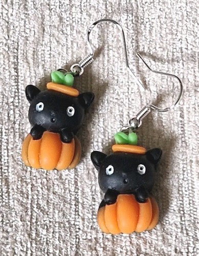 Pumpkin and cat resin - , charm