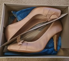 Ballerina Front Design - Light Pink Silky Satin Heels UK Size 6 (Euro 39) boxed