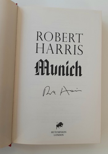 Munich signed robert - -,