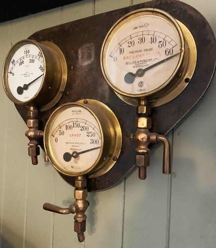Antique steam pressure gauges - antique,