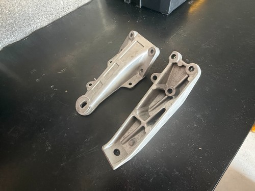 E30 engine mount - mount, supports