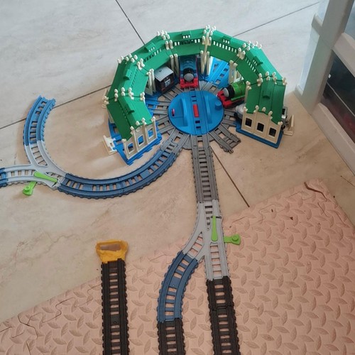 Model train track rail - train,