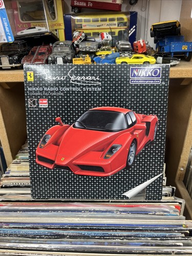Nikko radio control - radio, ferrari