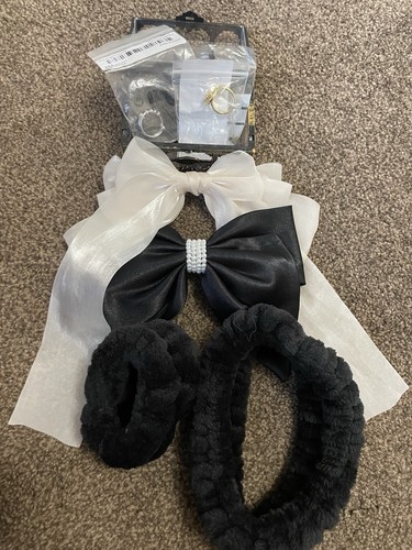 Collection hair accessories - hair,