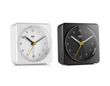 Braun Classic Analogue Alarm Clock Precision Quartz Movement Crescendo BC03