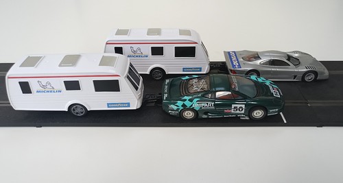 Scalextric track caravan - scalextric,