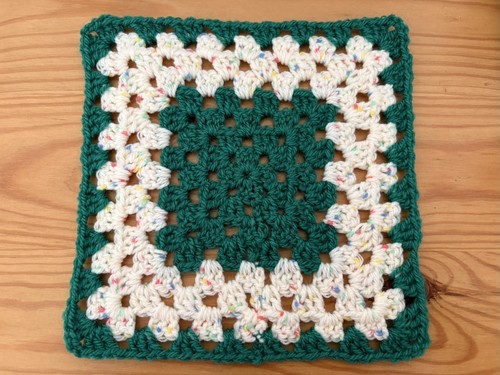 Large crocheted granny - large,