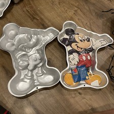 2 VTG Wilton 1995 Disney Mickey Mouse Cake Baking Tins Pans Aluminum 2105-3601