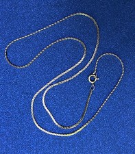 9ct 9K yellow gold serpentine