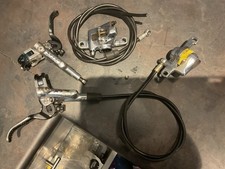 Shimano XTR Brakes Full Set M985 Calipers And M988 Levers