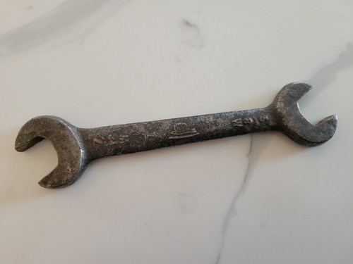 Vintage snail brand - vintage, spanner